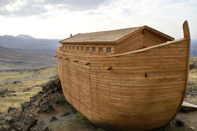 267 Hilarious Noah’s Ark Jokes to Make You Laugh - Tara-arts